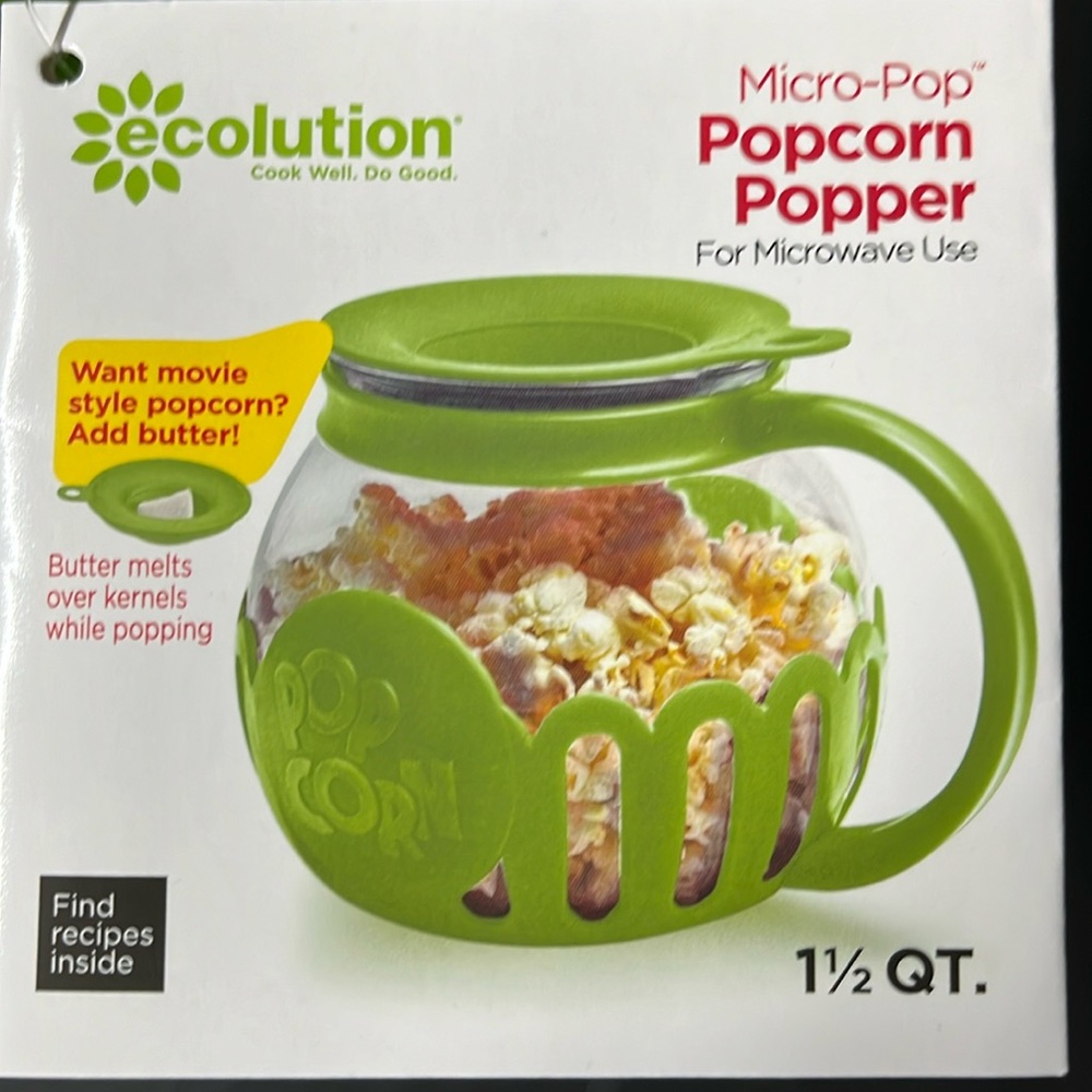 NWT Microwave Popcorn Popper!
